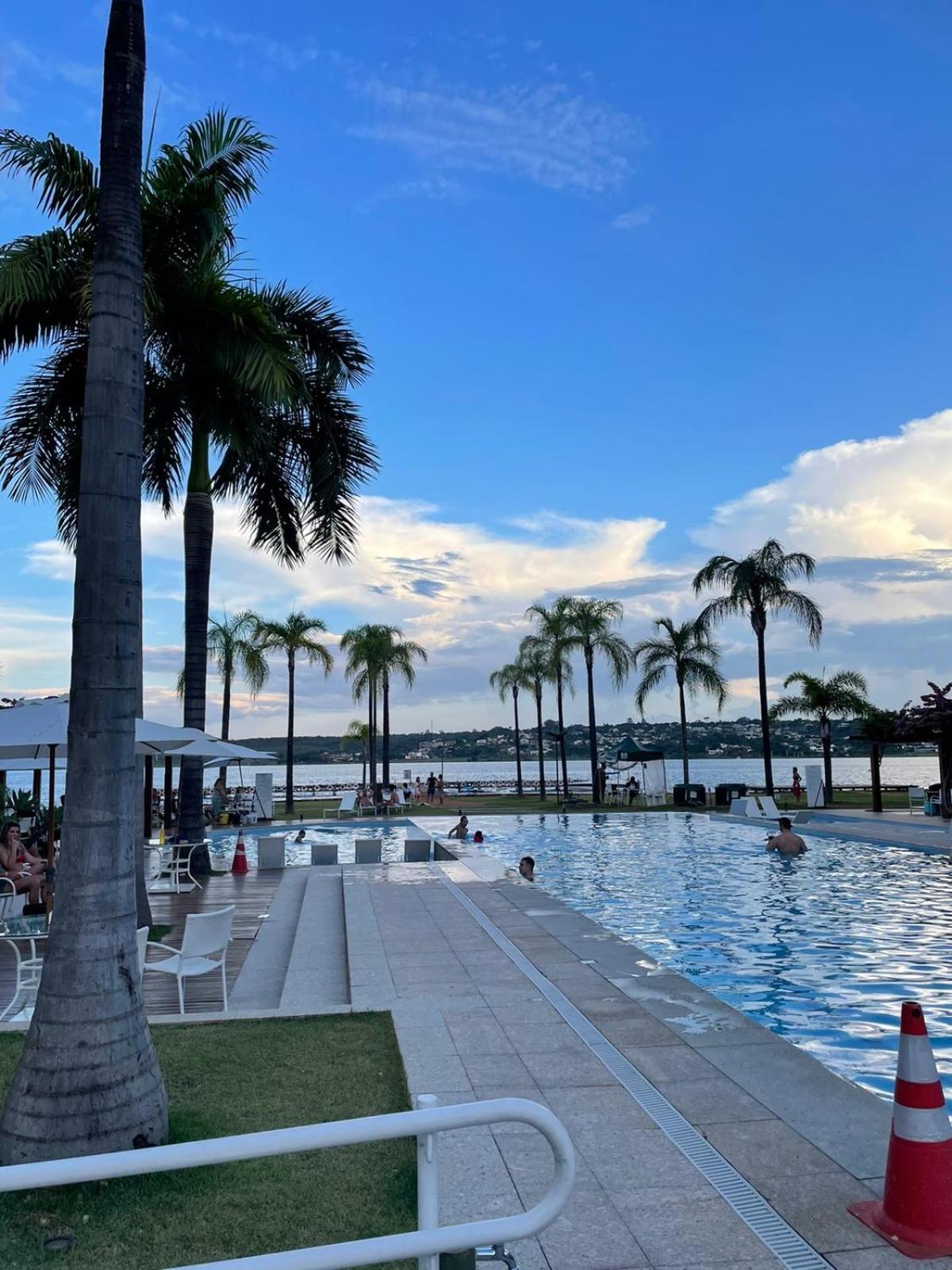 Estiloso Flat Brisas Do Lago Com Terraco 브라질리아 외부 사진