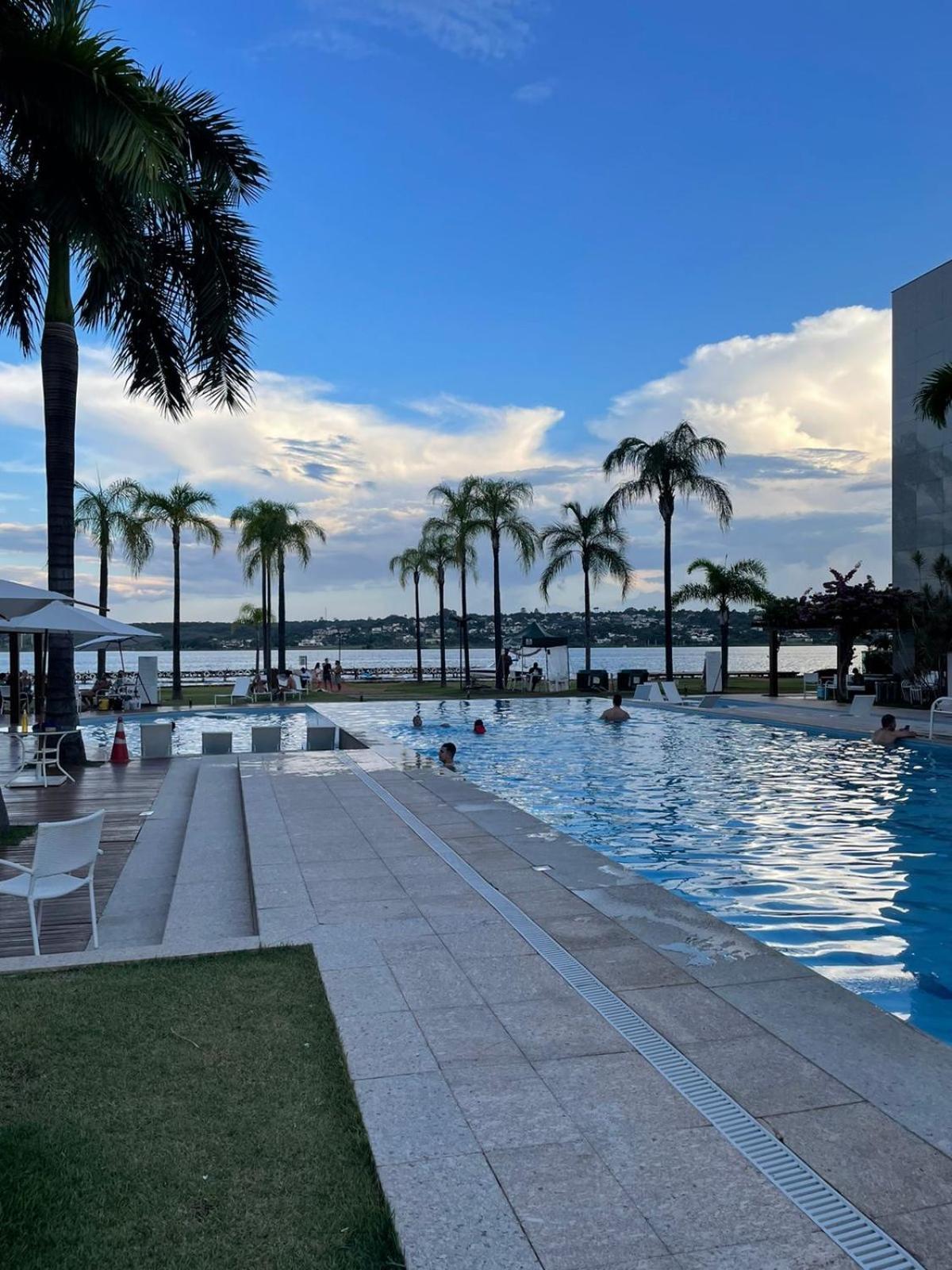 Estiloso Flat Brisas Do Lago Com Terraco 브라질리아 외부 사진